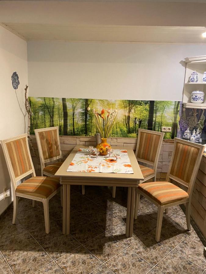Grosse Helle Wohnung Am Wald In Bad Saarow Nahe Gruenheide Und Berlin Souterrain Екстериор снимка